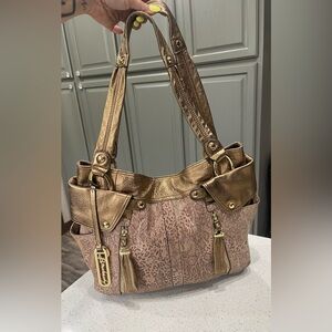 B. Makowsky Gold Snakeskin Purse EUC